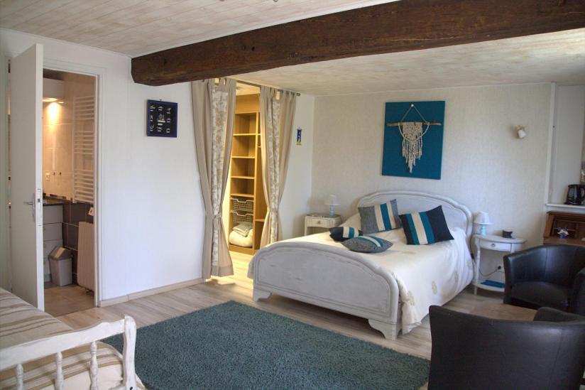 Chambre D Hote La Roussiere Saint-Ouen-Des-Toits Kültér fotó